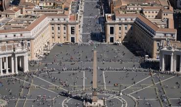 The Papal Court