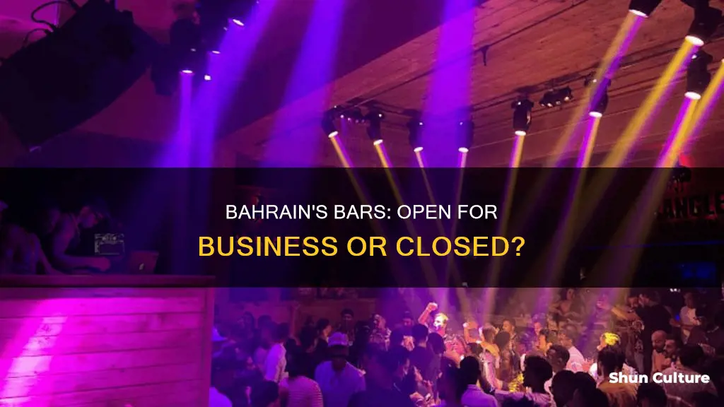 are bars open in bahrain