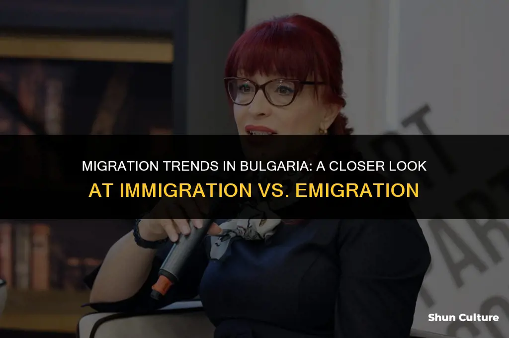 are people mostly immigrating or emmigrating to bulgaria