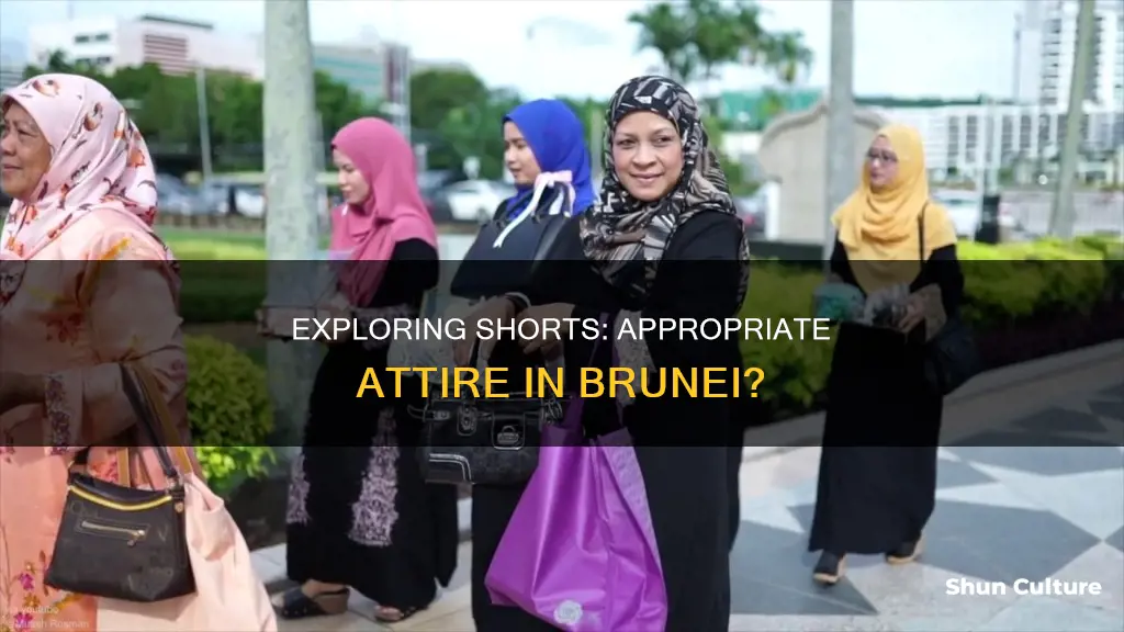 can you wear shorts in brunei