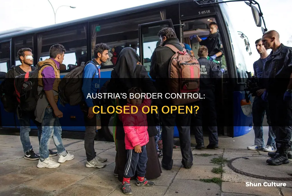 did austria close its borders