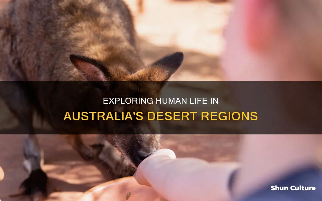 do people live in australian deserts
