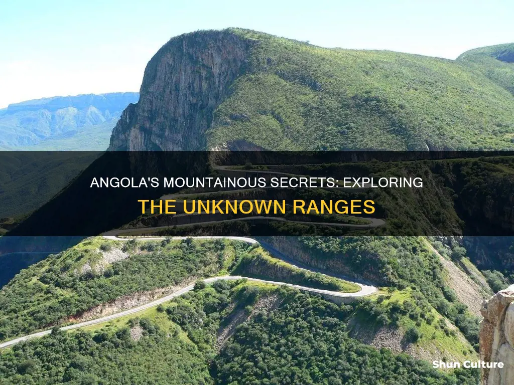 does angola have a mountain range