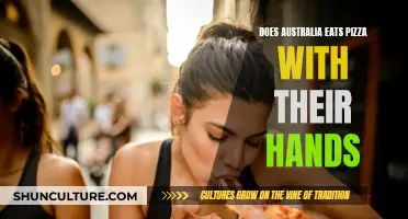 Aussie Pizza Etiquette: Hands-on or Hands-off?