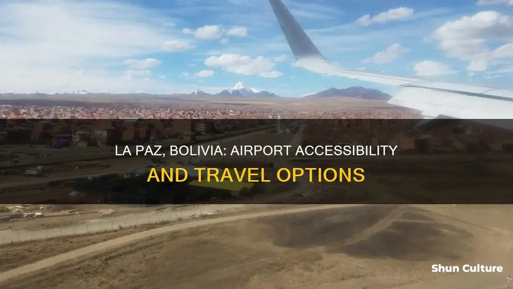 does la paz bolivia have an airport