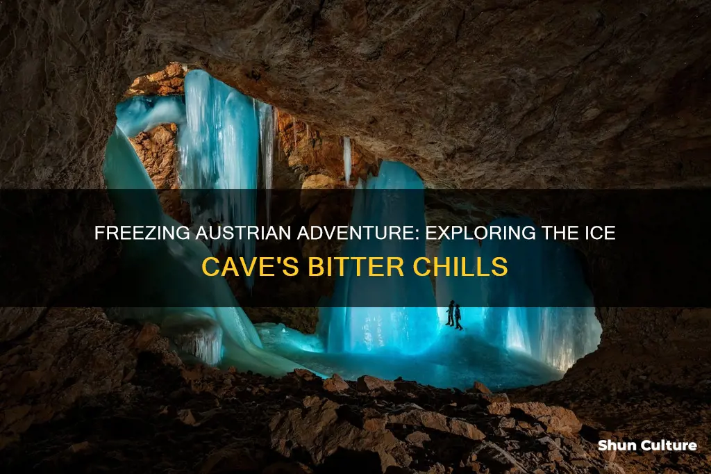 how cold is the ice cave in austria