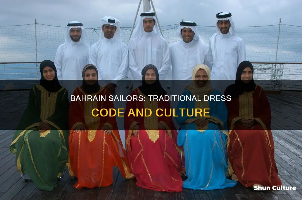 how do sailors in bahrain dress