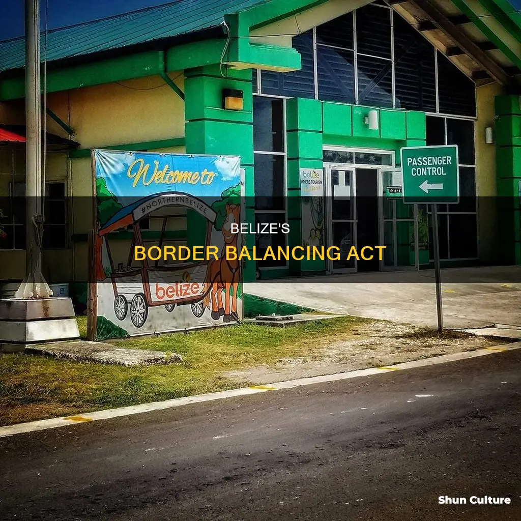 how does belize demarcate its borders