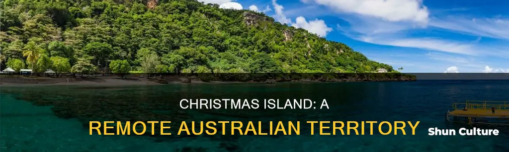 how far away is christmas island from australia