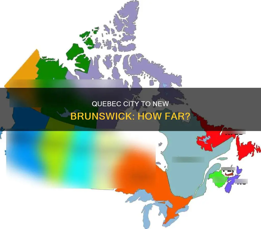 how far from quebec city to new brunswick border