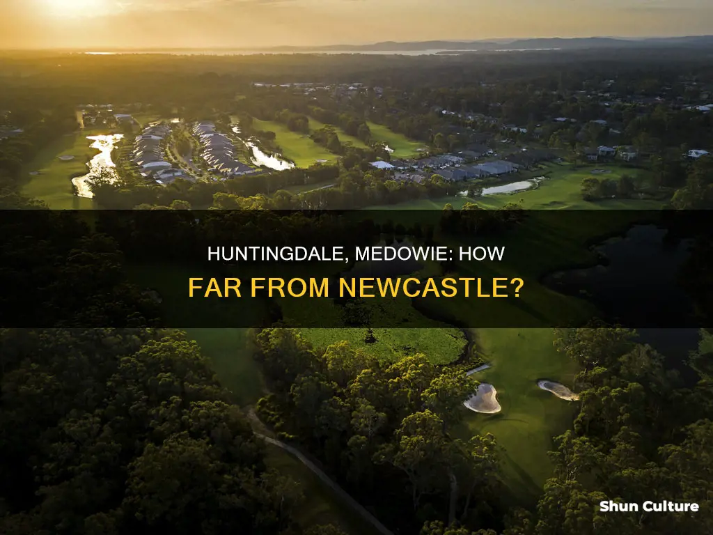 how far huntingdale pl medowie nsw 2318 australia from newcastle