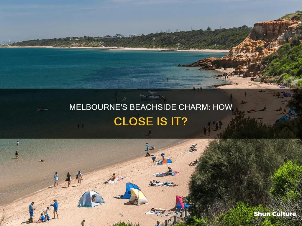 how far is melbourne australia from the beach