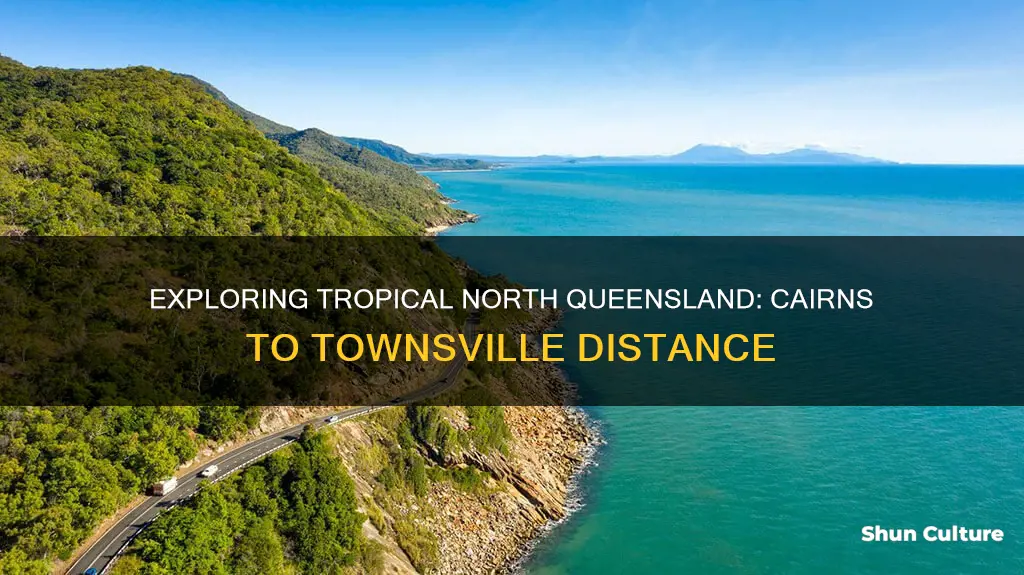 how far is townsville from cairnes australia