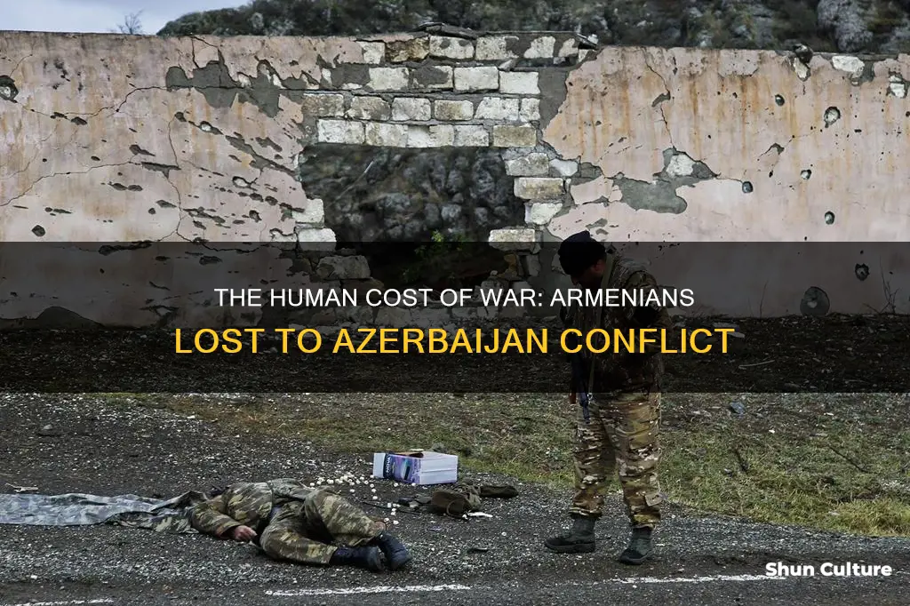 how many armenians died in the war with azerbaijan