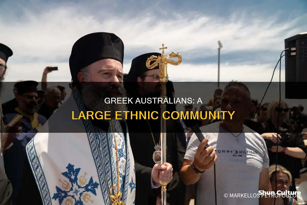 how many greek people live in australia