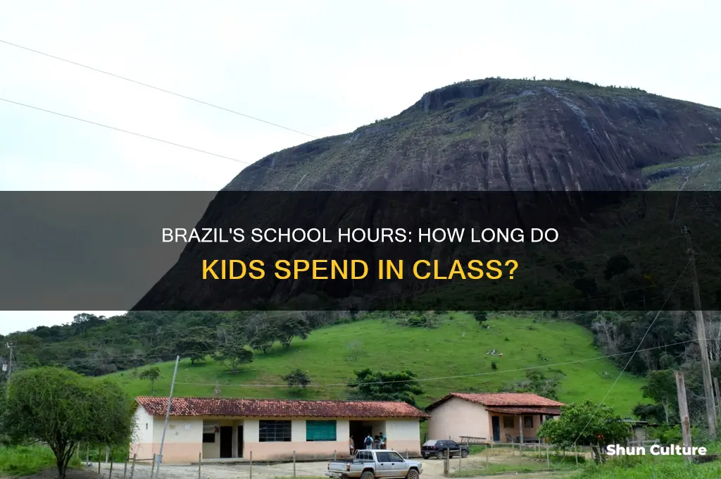 how many hours do kids in brazil go to school