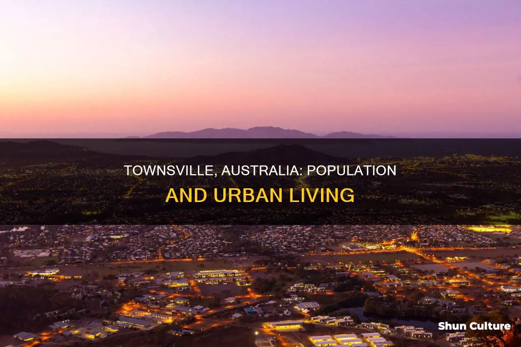 how many people live in townsvill australias