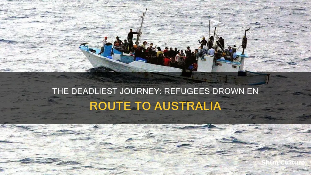 how many refugees drowned coming to australia