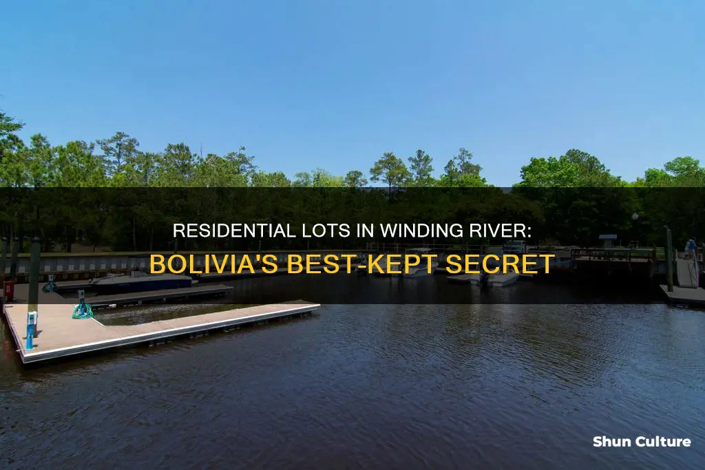 how many residential lots in winding river plantation bolivia nc