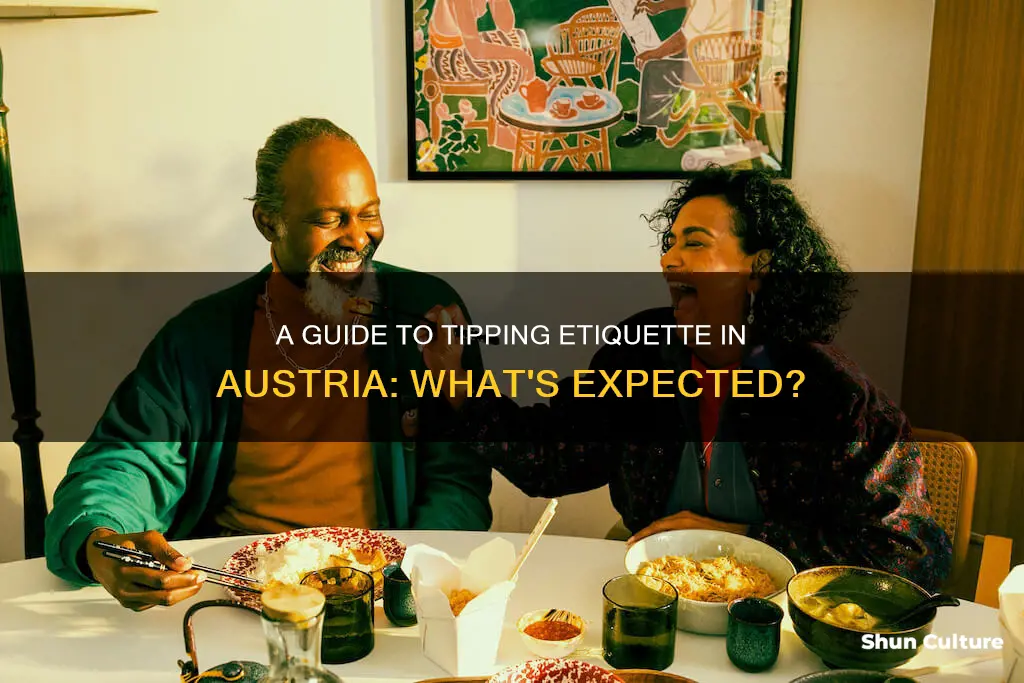 how much should you tip in austria