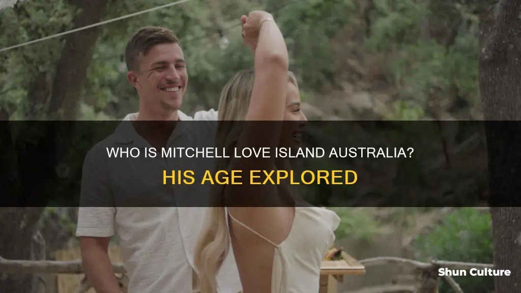 how old is mitchell from love island australia