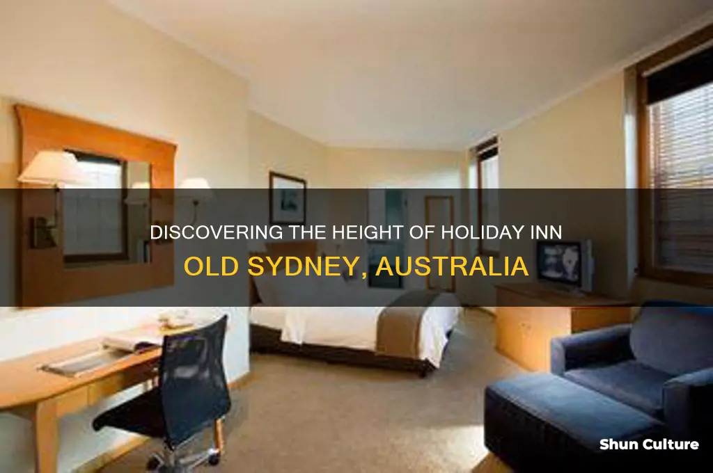 how tall holiday inn old sydney australia