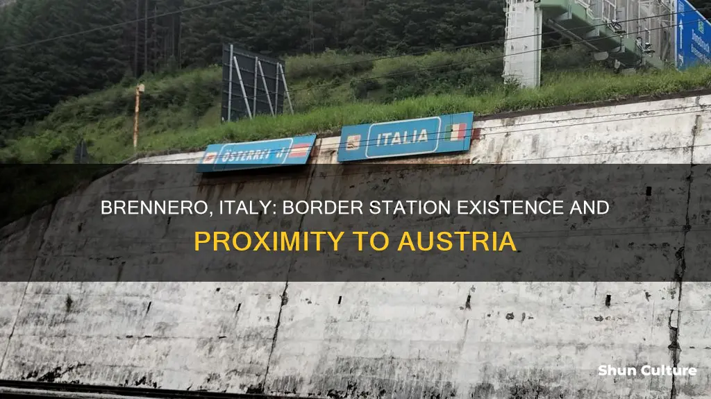 is there a boarder station near brennero italy into austria