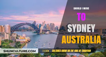 Should You Move to Sydney, Australia? Pros, Cons, and Tips