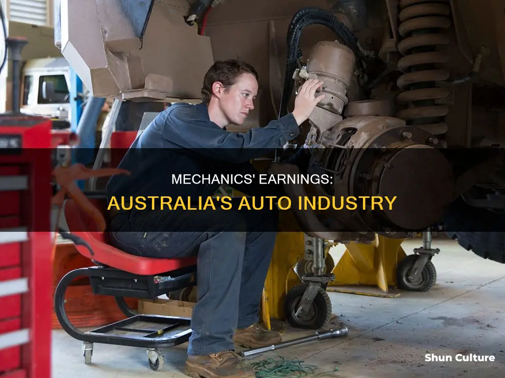 what does a car mechanic earn in australia