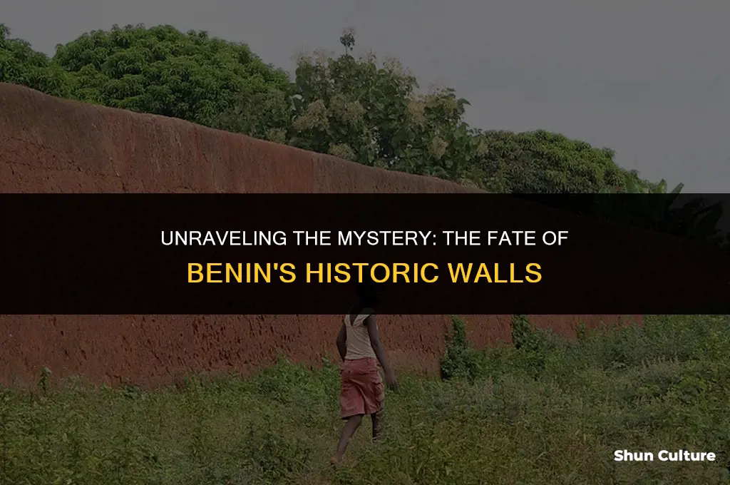 what happened to the walls of benin
