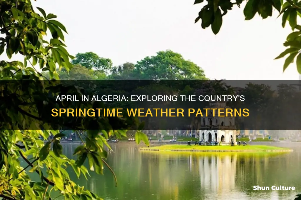what is the weather like in algeria in april