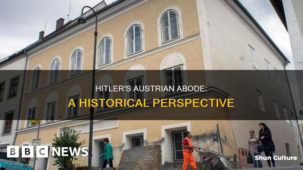 where did hitler live in austria
