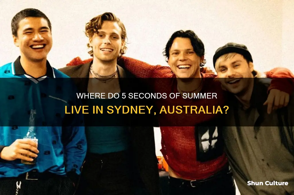 where does 5 seconds of summer live in sydney australia