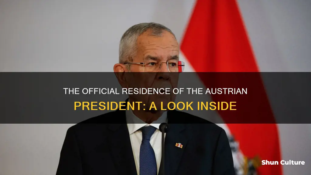 where does the austrian president live